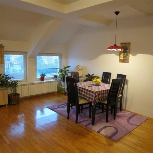 Dupleks-od-87m2-Zemun-