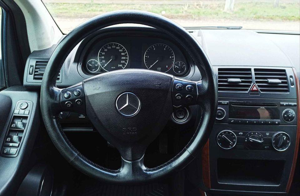 Mercedes-A180-CDI-ELEGANCE