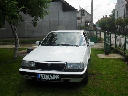 Lancia Thema  -92