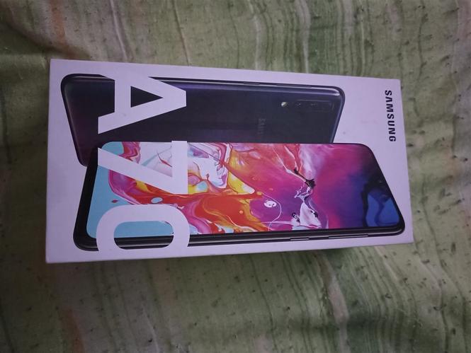 Samsung A70