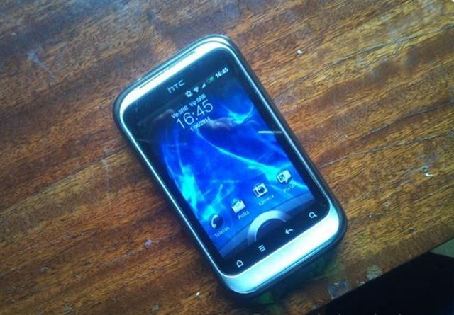 HTC Wildfire S