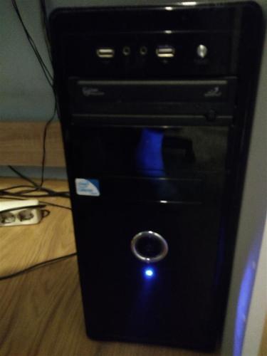 Kompjuter intel celeron