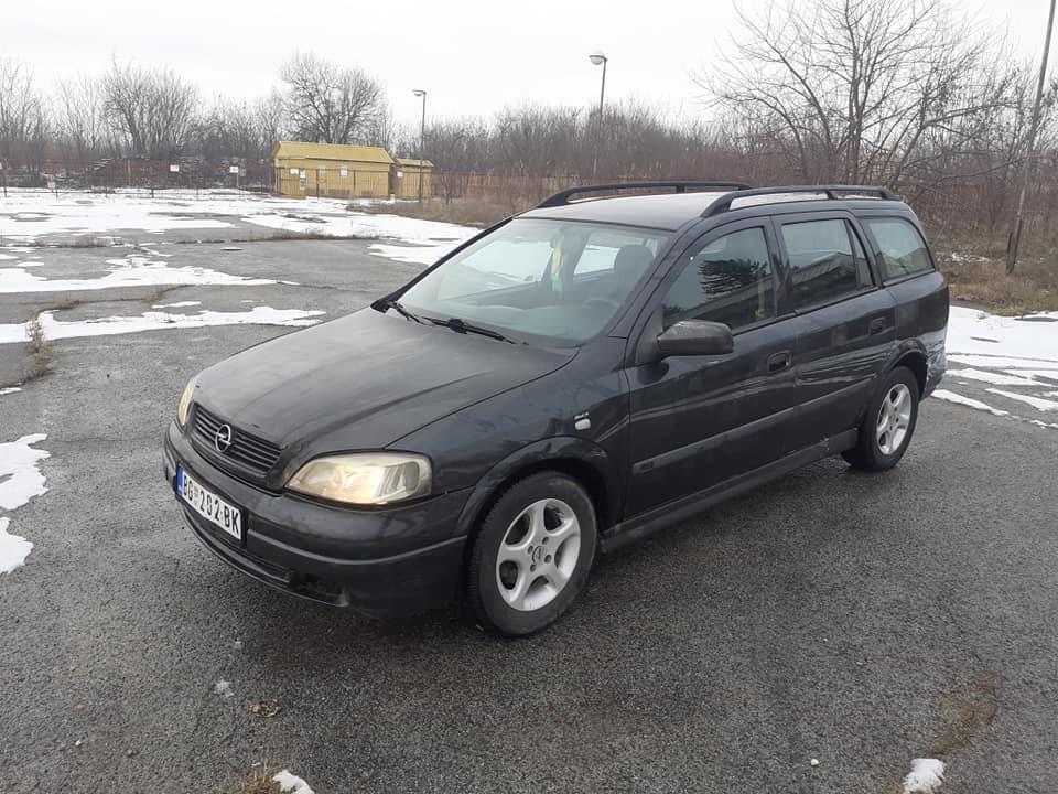 Opel-Astra