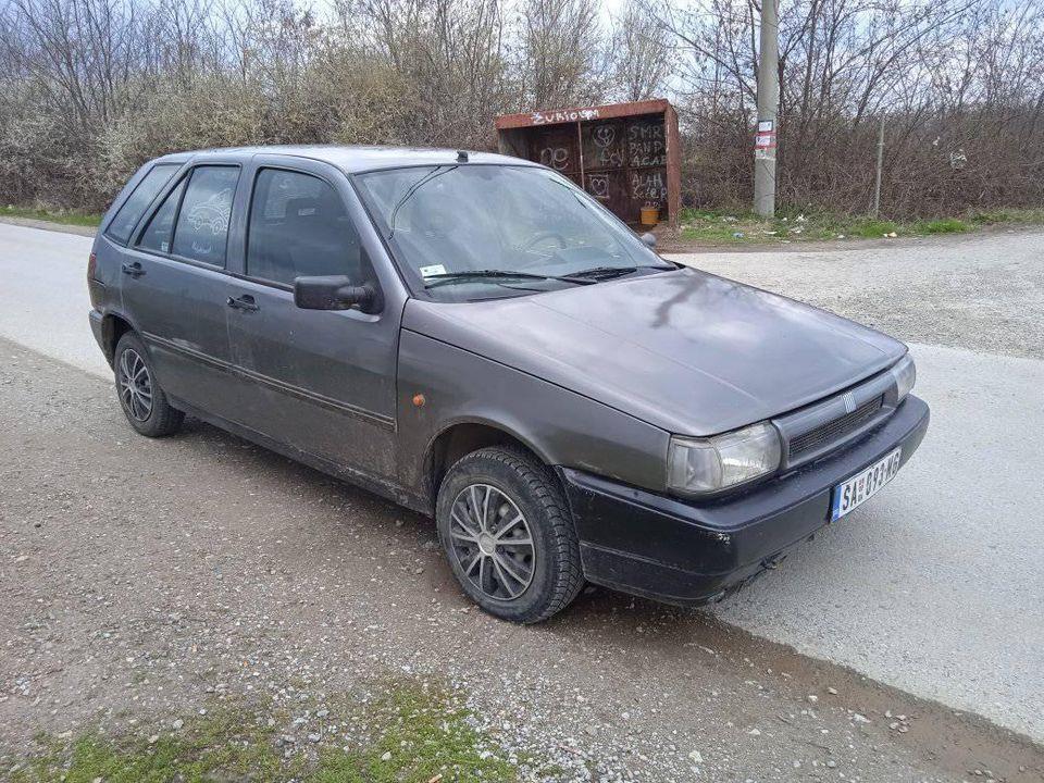 Fijat-tipoo--