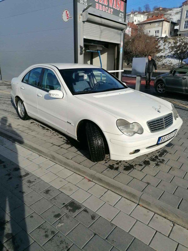 Mercedes-C-200