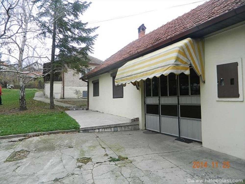 Kuca-Beli-Potok-ispod-same-Avale-Centar-Povoljno