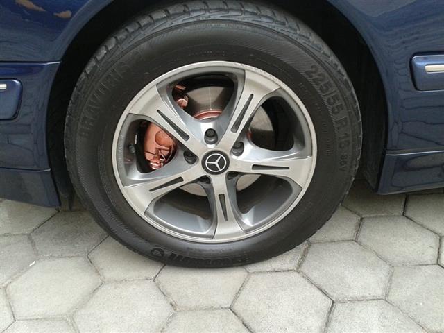 Mercedes-E-200CDI--ELEGANCE--01