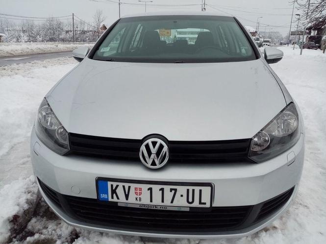 GOLF 6