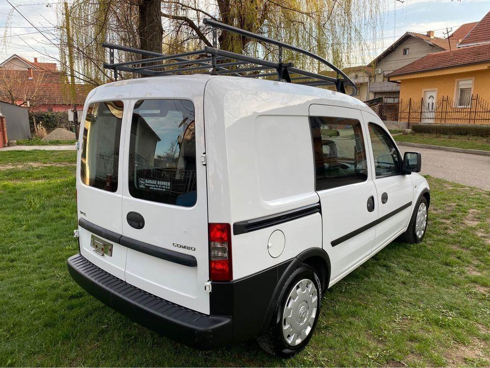 OPEL-COMBO