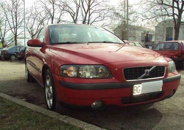 Volvo-S60-D5--02