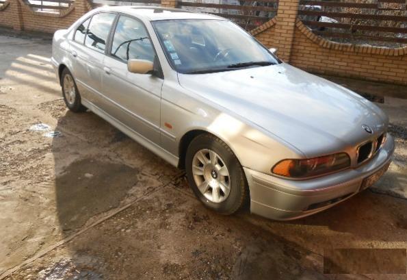 BMW 525 comonreil M -01
