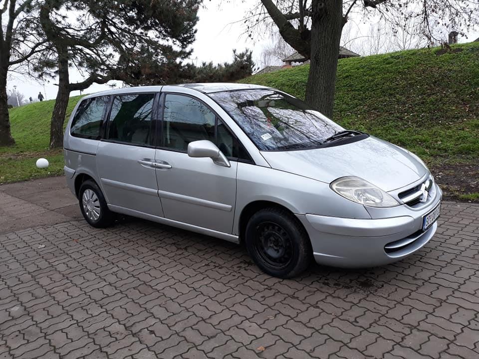 Citroen-C8-2-2-HDI