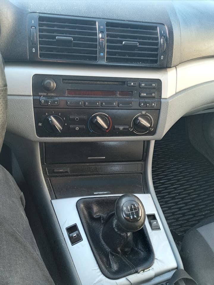BMW-320D-2000g-136ks