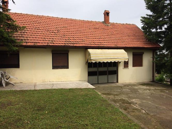 Kuca Beli Potok ispod same Avale,CENTAR POVOLJNO