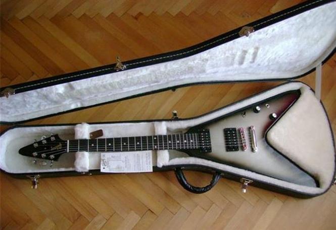 Gibson Flying V Silver Burst