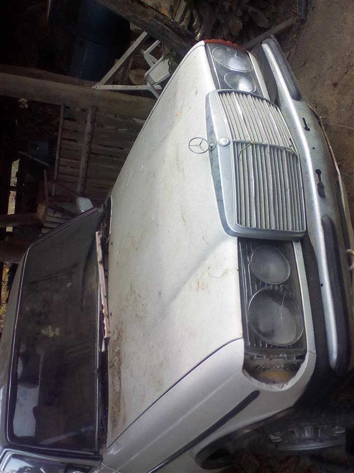 Mercedes-123