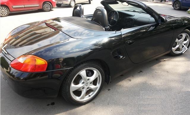 Porsche-Boxter--02--
