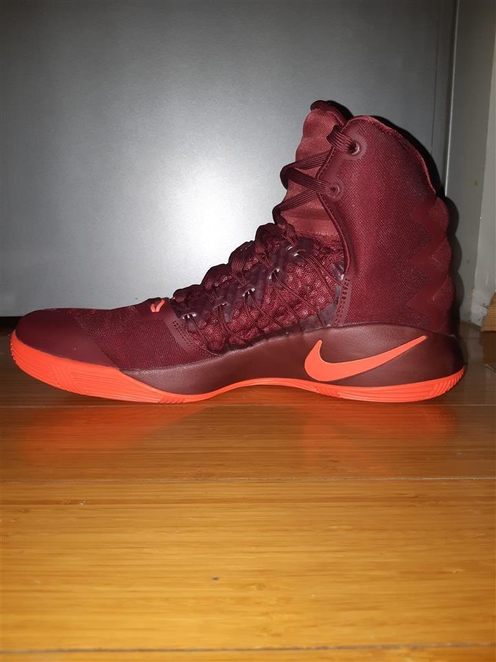Nike-Hyperdunk