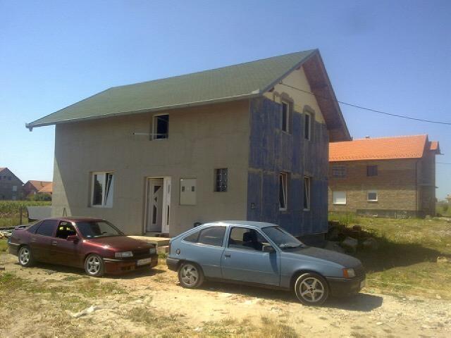 Kuca-od-120m2--Batajnica