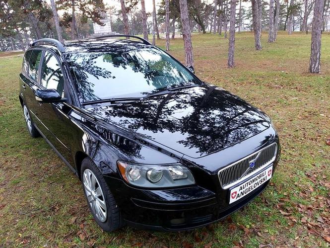 Volvo V50