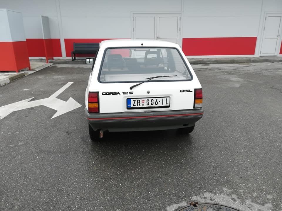 Opel-corsa-12b