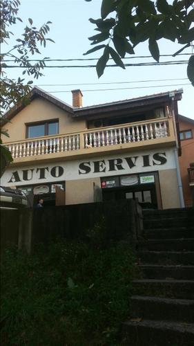 Auto servis registrovan se izdaje 