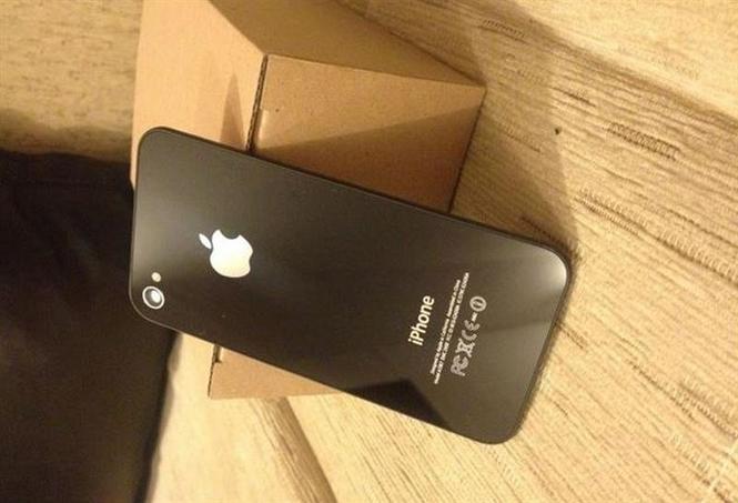Nova maska za Apple iPhone 4s i 4