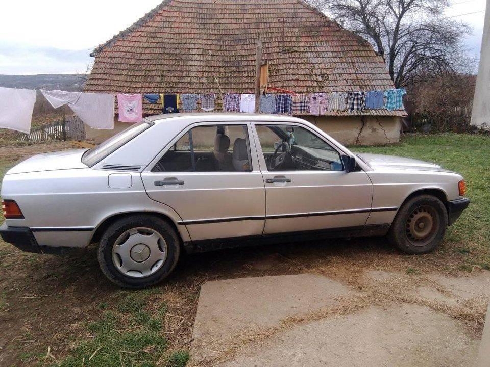 Mercedes-190