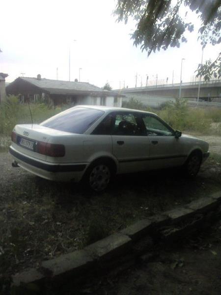 Audi-B4--95