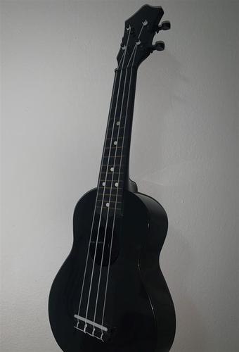 Soprano Ukulele 21"