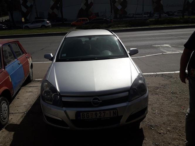 Opel Astra h 1.7 dizel