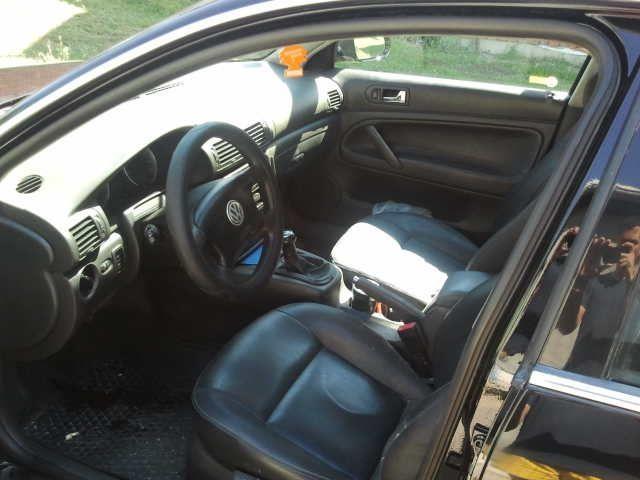 VW-PASSAT--04
