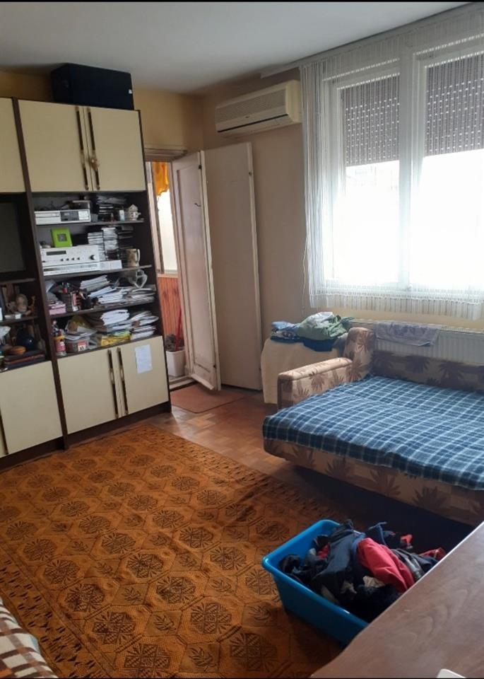 Prodajem-dvosoban-stan-
