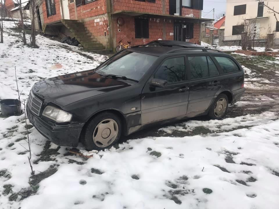 Mercedes-c220