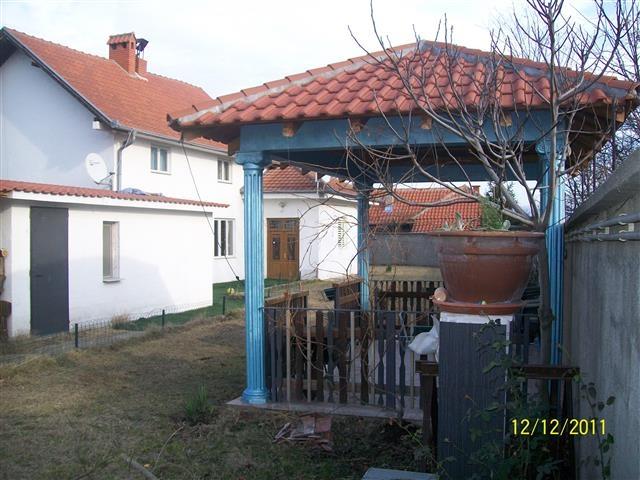 Kuca-320m2-u-Veliko-gradiste
