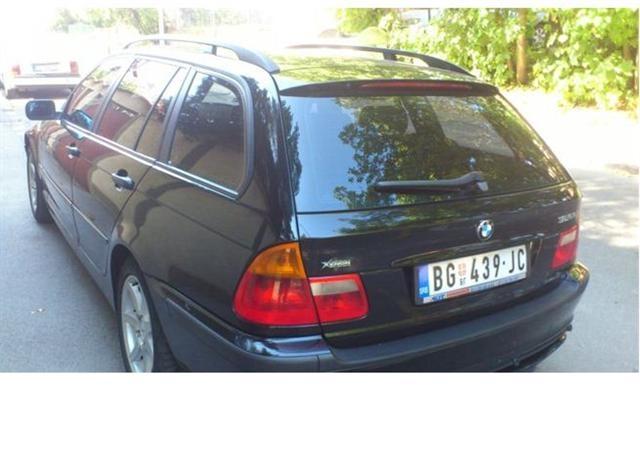 BMW-320--02