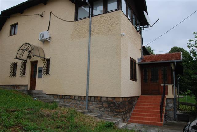 Stan-130m2-Letnjikovac-Vojvode-Stepa