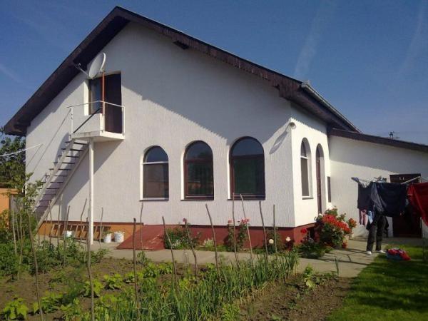 Kuca 130m2 Žabalj