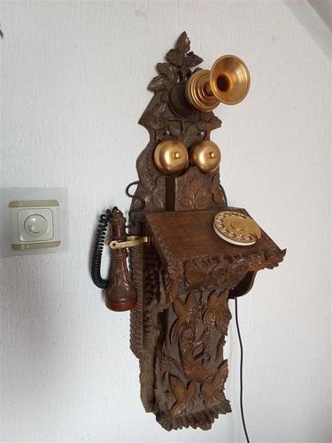 Zidni telefon