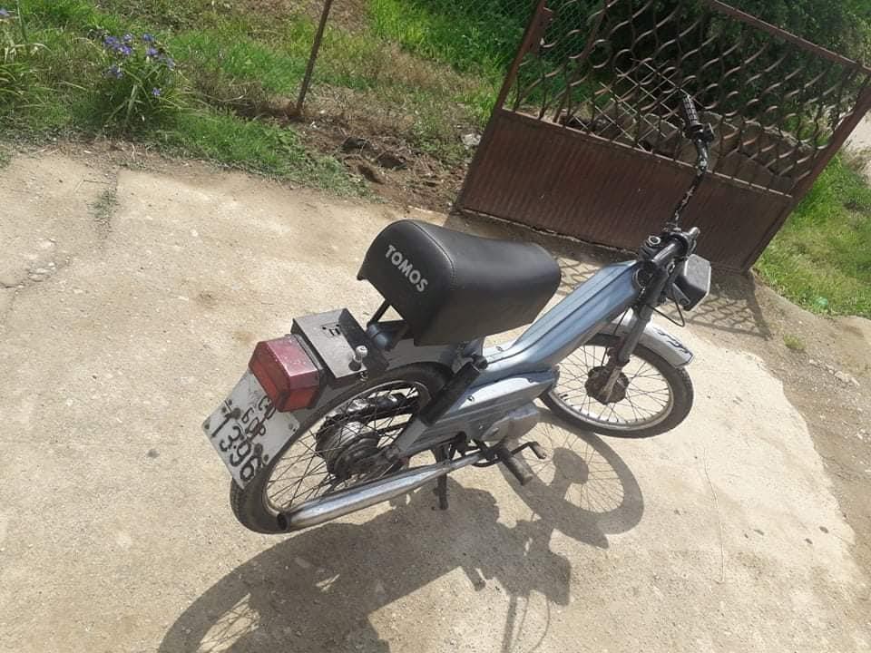 Tomos