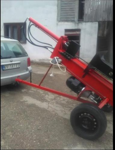 Hidraulicni cepac za drva