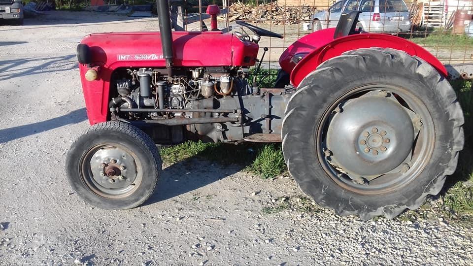 Traktor-533-u-extra-stanju-duplo-kvacilo-blokadu-konpresor-p