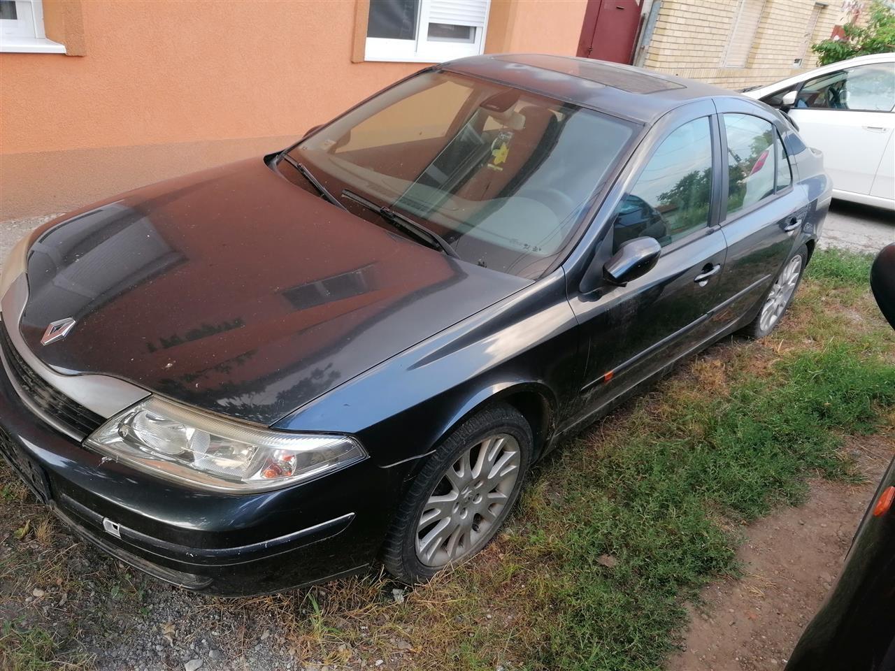 Renault-Laguna