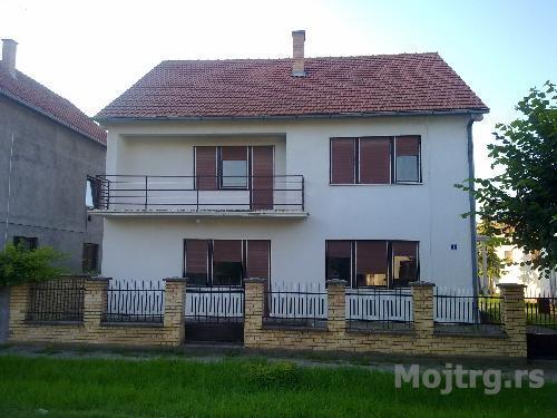 Kuca 140m2 U Golubinci Beograd