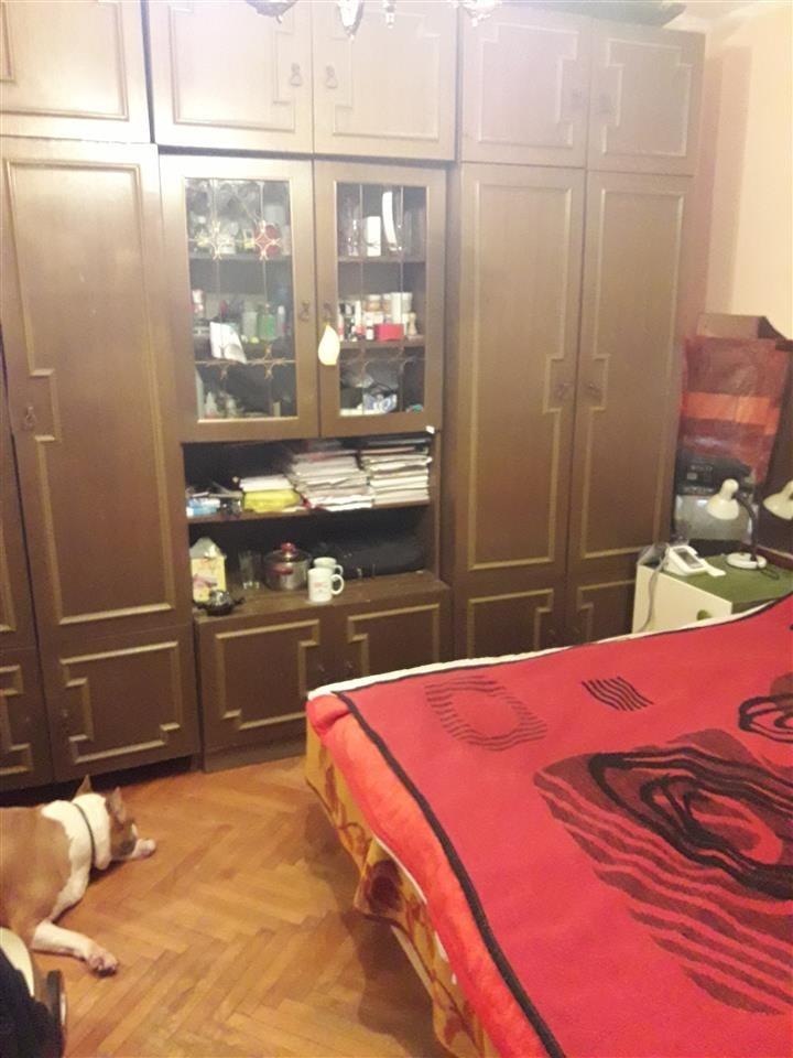 Prodajem-uknjizen-stan-na-Karaburmi
