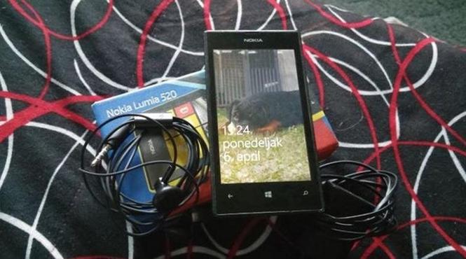 Nokia Lumia 520