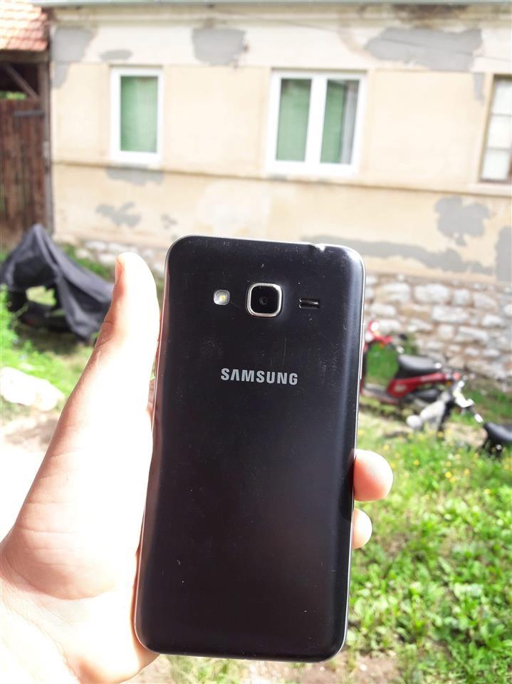 Samsung-j3-2016