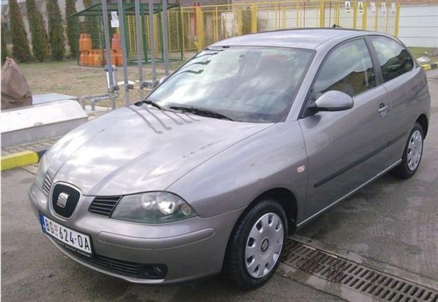 Seat Ibiza 1.4 16V -04