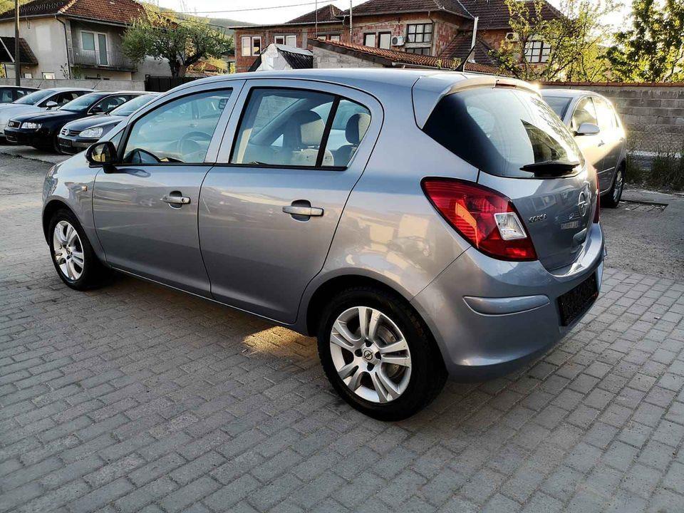 Opel-Corsa-1-3-CDTI-Eco-Flex-2010