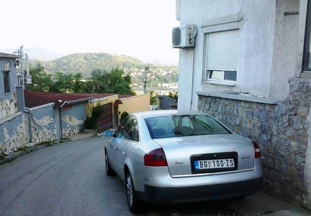 Audi-A6-1-9-TDI--01